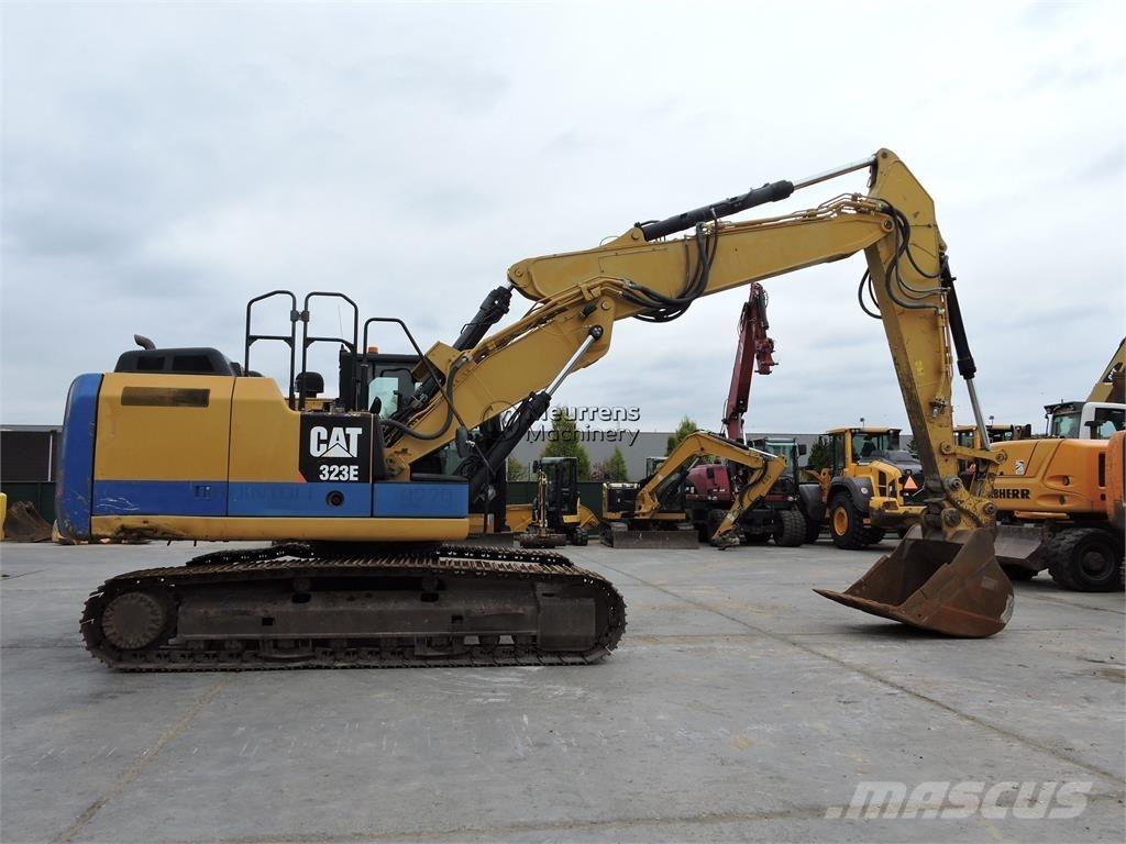 CAT 323EL 履带挖掘机