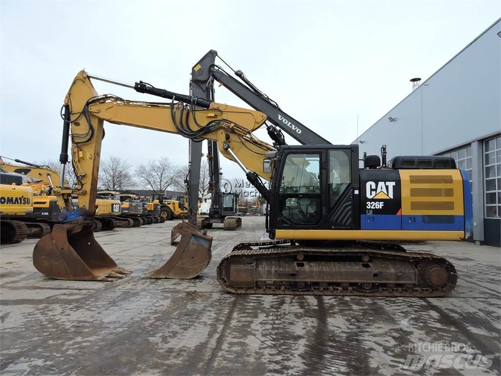 CAT 326F 履带挖掘机