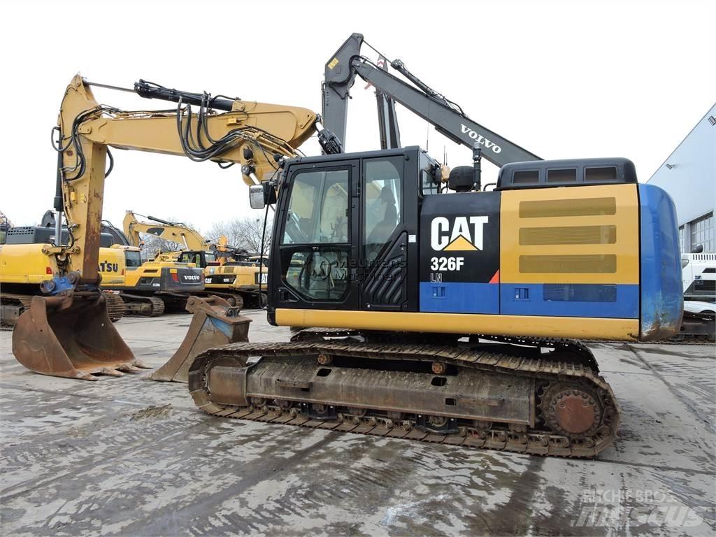 CAT 326F 履带挖掘机