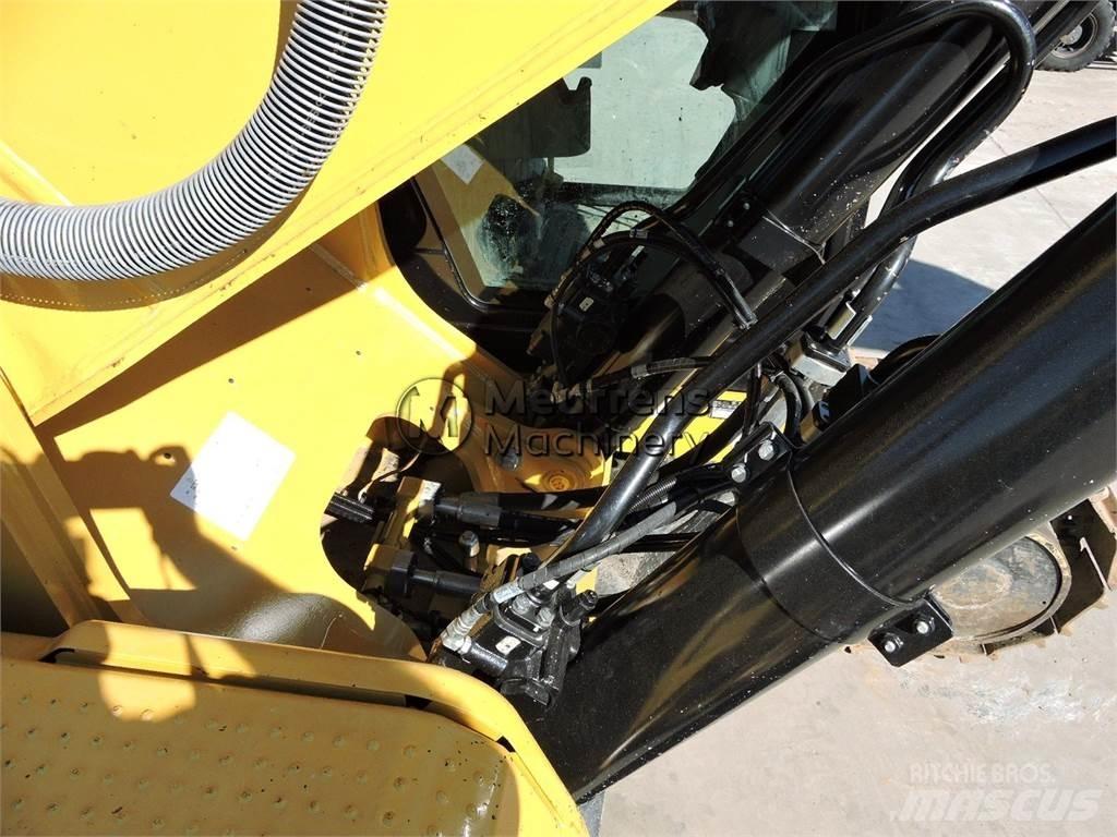 CAT 336 履带挖掘机