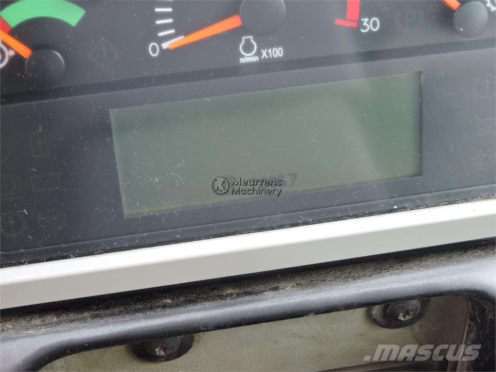 CAT 745C TAILGATE 铰接式自卸车