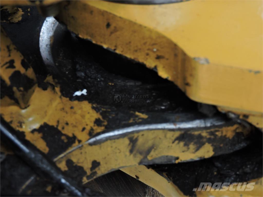 CAT 907H 轮式装载机