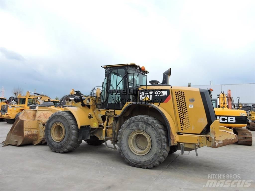 CAT 972M 轮式装载机