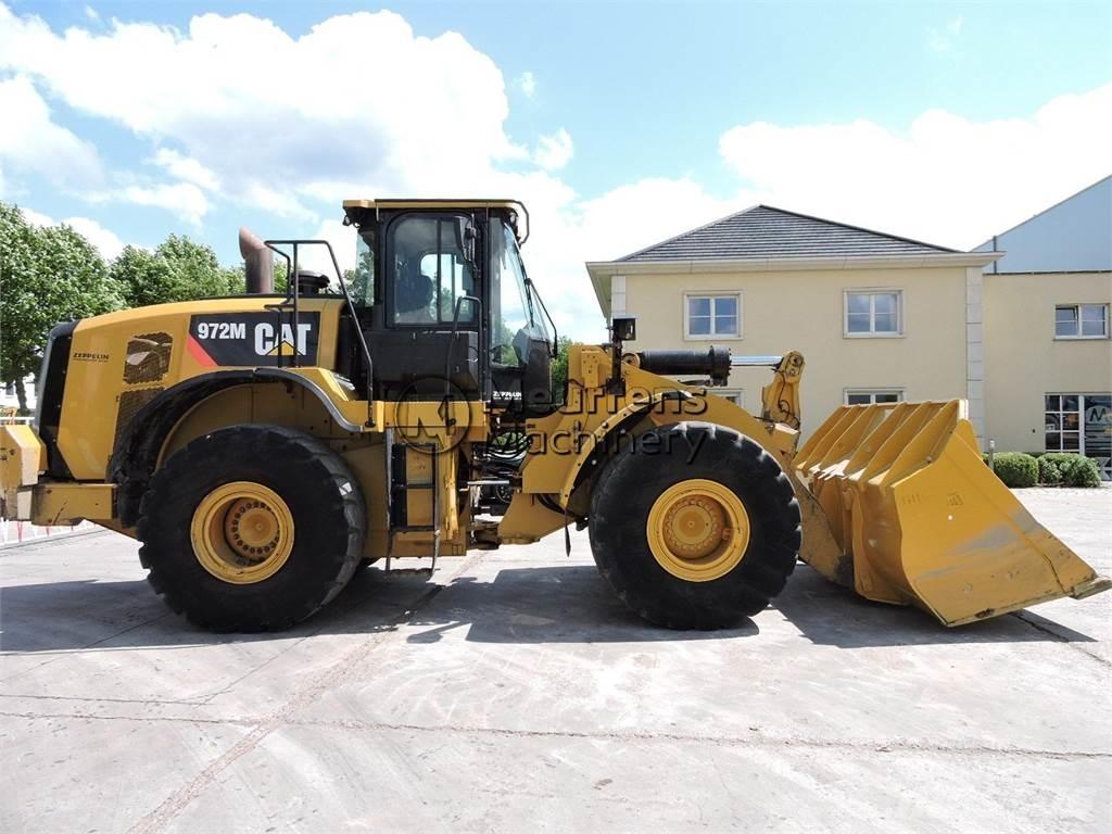 CAT 972M 轮式装载机