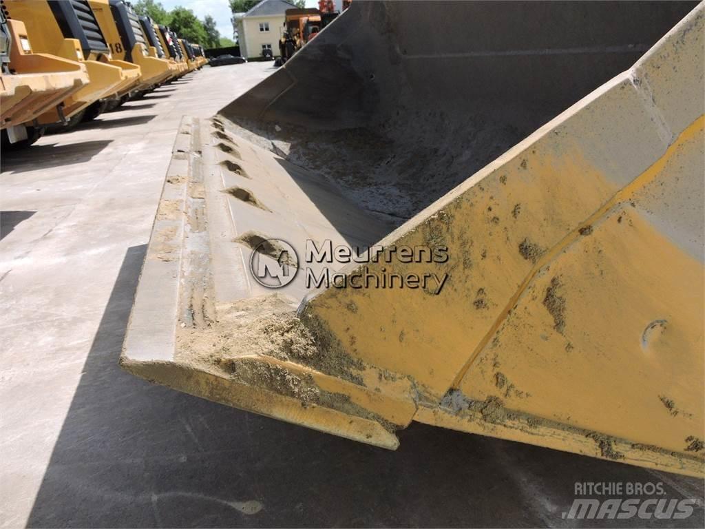 CAT 972M GERMAN 轮式装载机