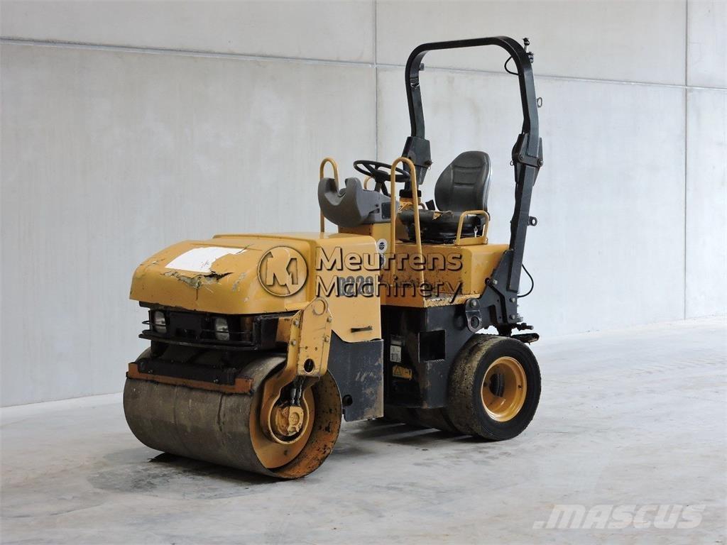 CAT CB225E 其他压路机