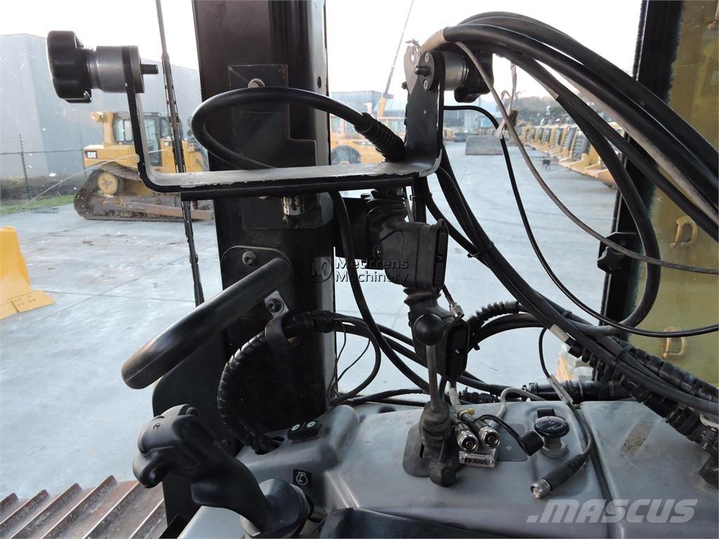 CAT D6NLGP 推土机