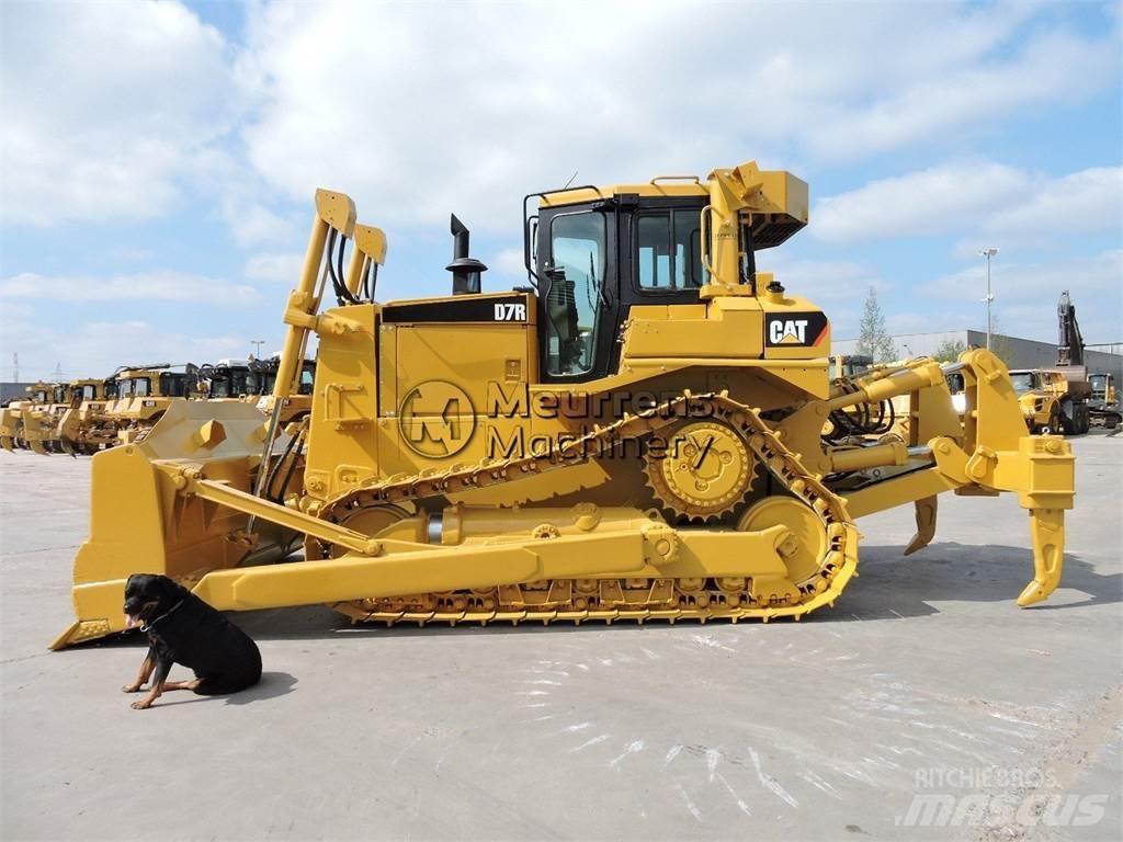 CAT D7R 推土机