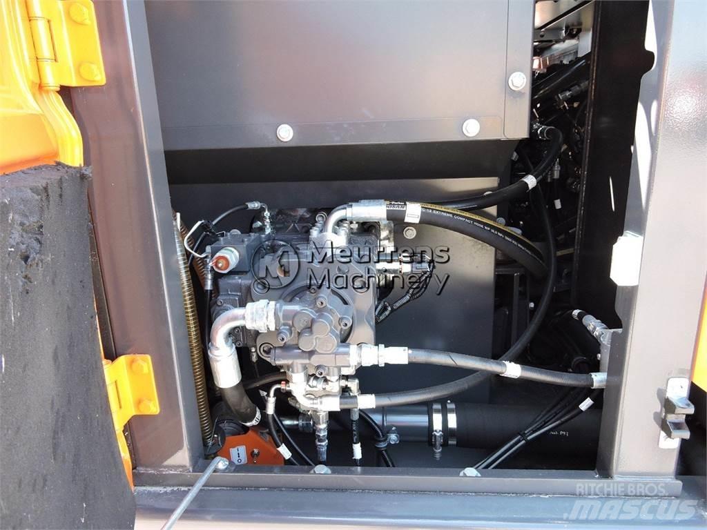 Doosan DX140LC 履带挖掘机