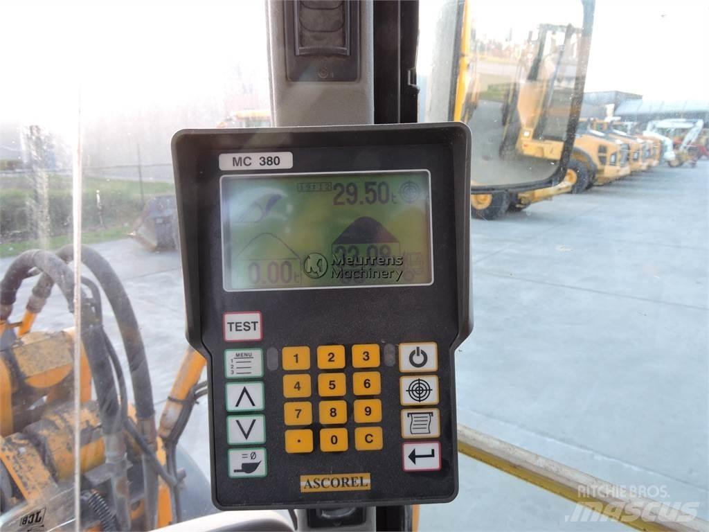 JCB 436B 轮式装载机