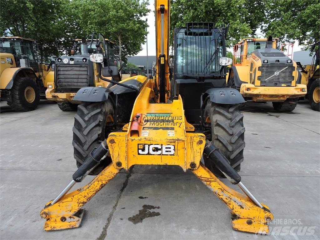 JCB 535-125 伸缩臂叉装车|叉装车