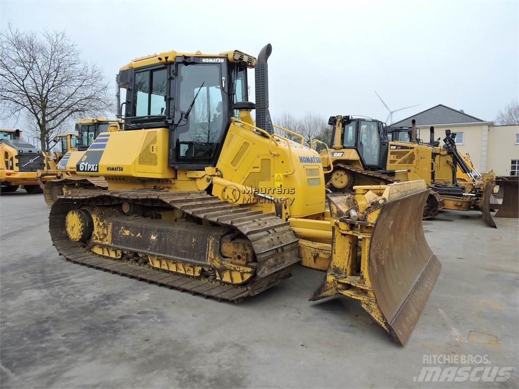 Komatsu D61PXi-23 推土机