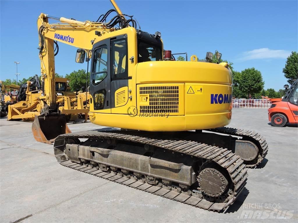 Komatsu PC228 履带挖掘机