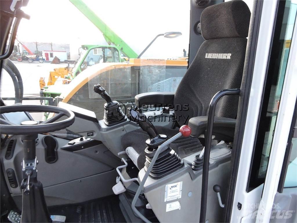 Liebherr A910 轮式挖掘机