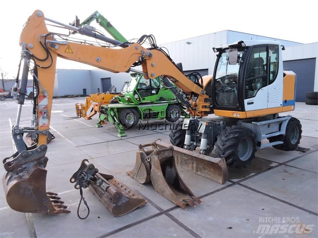 Liebherr A910 轮式挖掘机