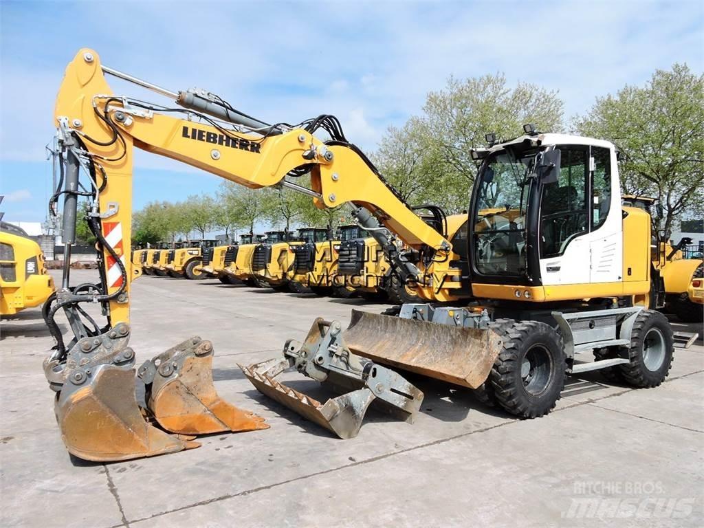 Liebherr A910 轮式挖掘机