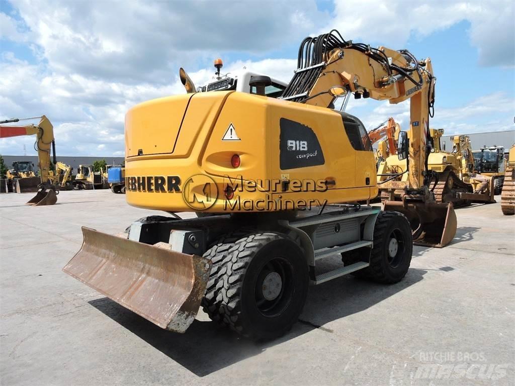 Liebherr A918 轮式挖掘机