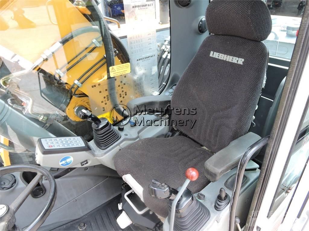 Liebherr A918 轮式挖掘机