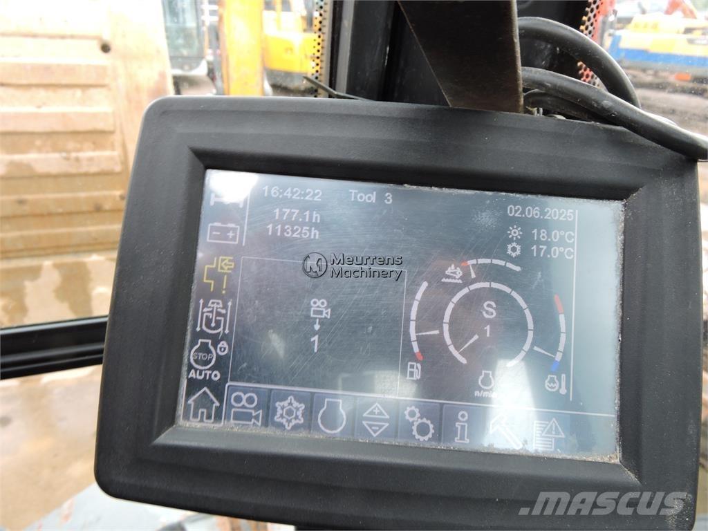Liebherr A924 轮式挖掘机