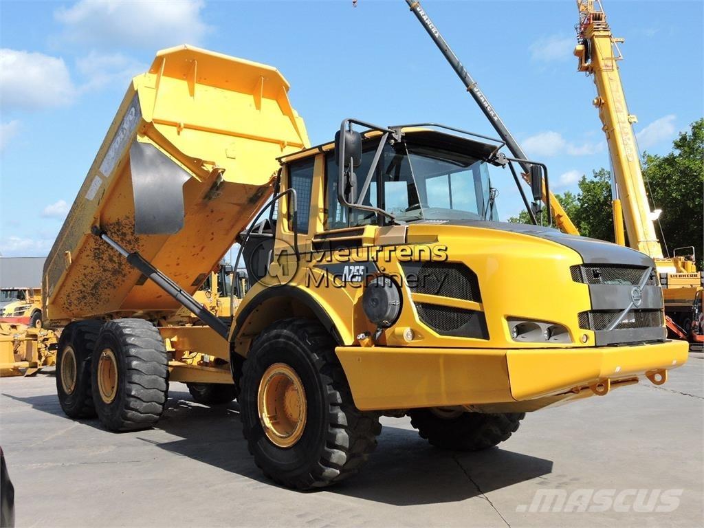 Volvo A25F 铰接式自卸车