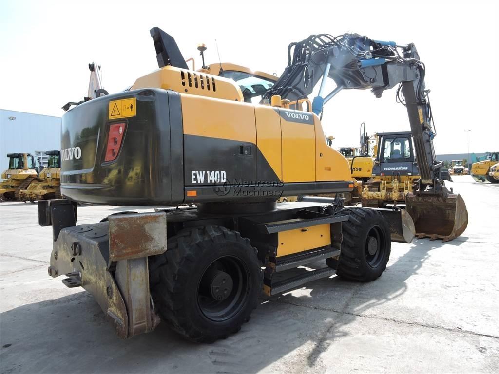 Volvo EW140D 轮式挖掘机