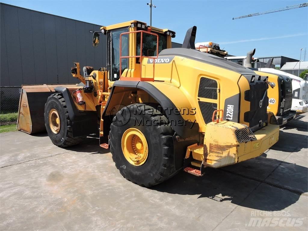 Volvo L220H 轮式装载机