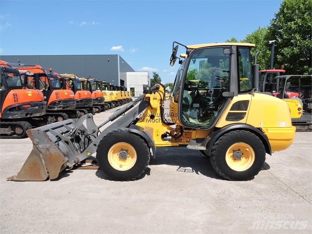 Volvo L25F 轮式装载机