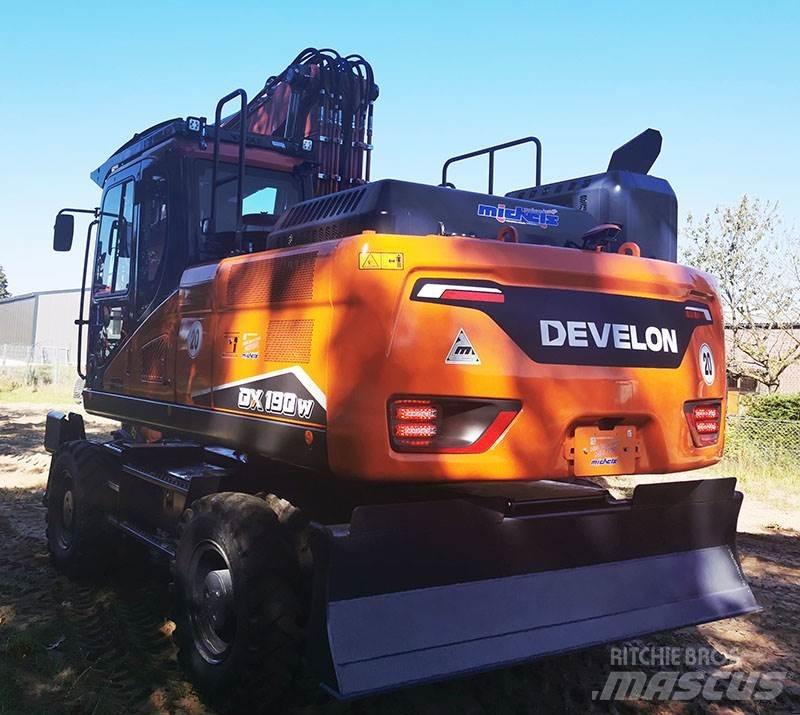 Develon DX 190 W-7 轮式挖掘机