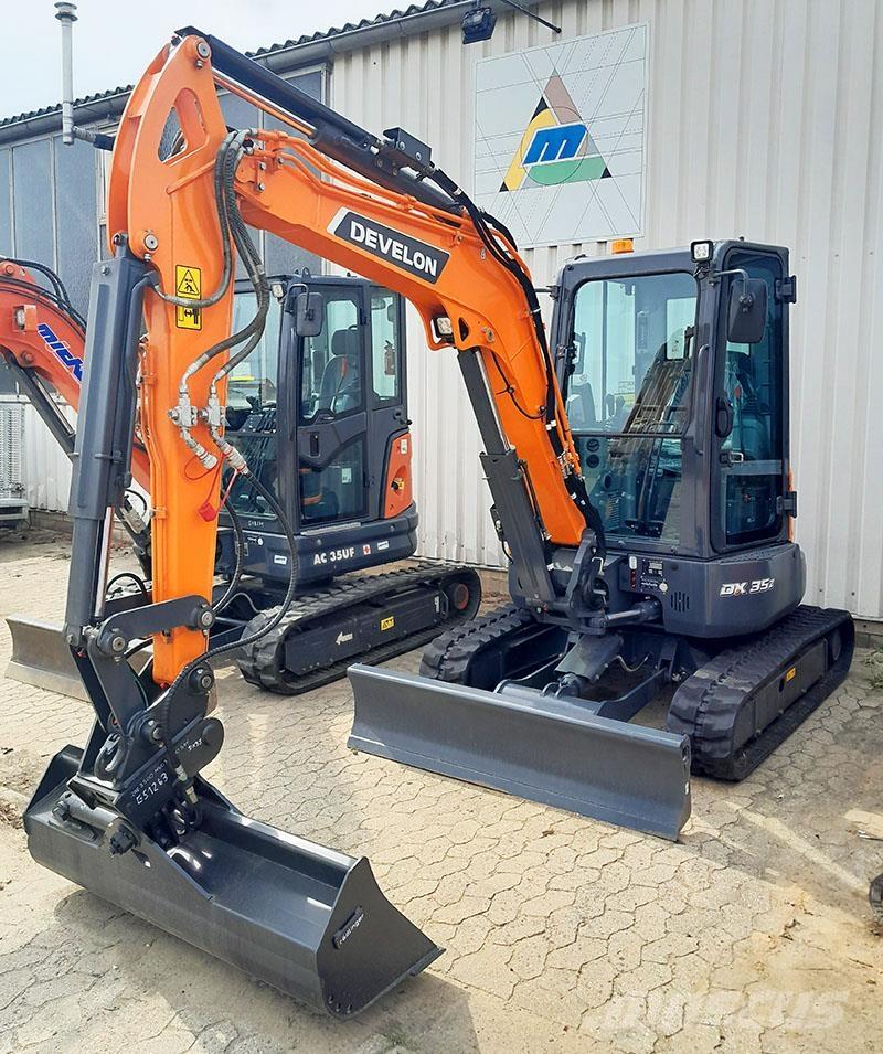 Develon DX 35Z-7 小型挖掘机
