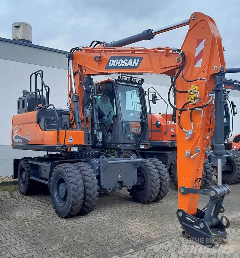 Doosan DX 170 W-7 轮式挖掘机