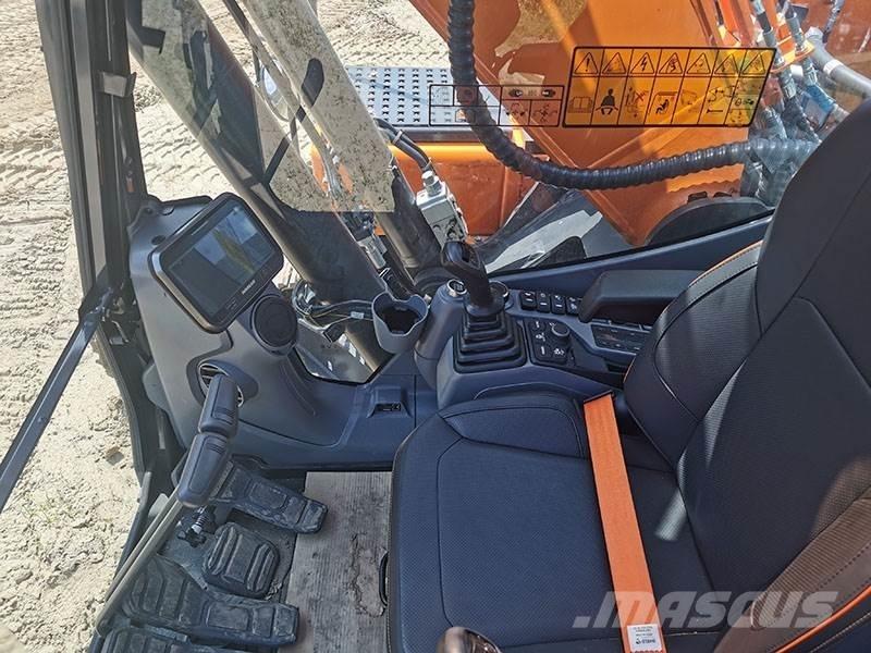 Doosan DX 210 LC-7 履带挖掘机