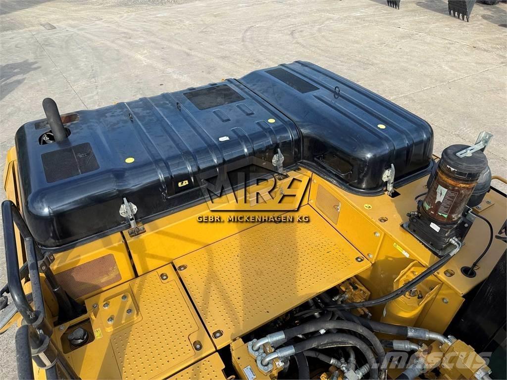 CAT 336 FLN XE 履带挖掘机