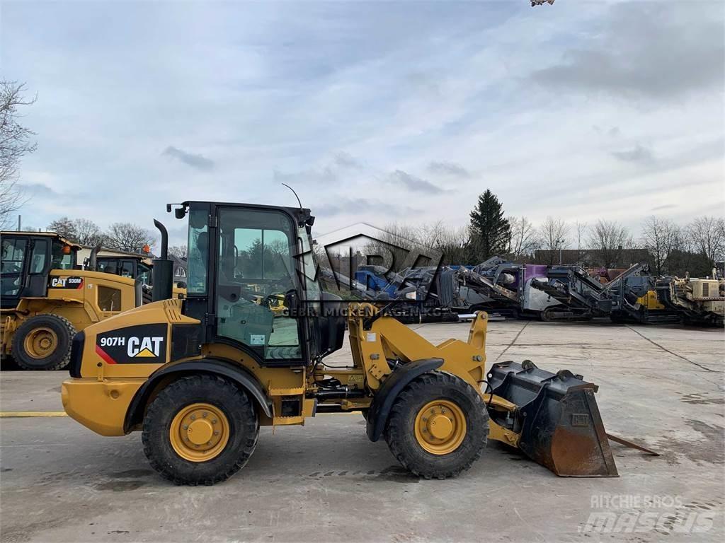 CAT 907H2 轮式装载机