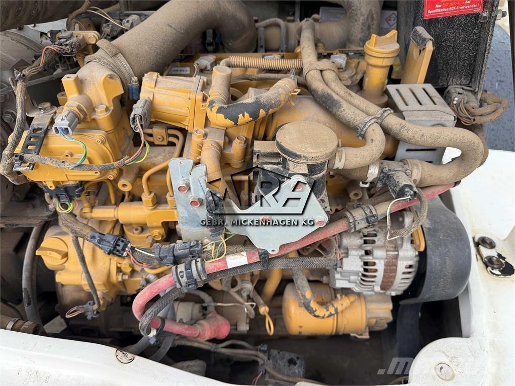 CAT 908M 轮式装载机