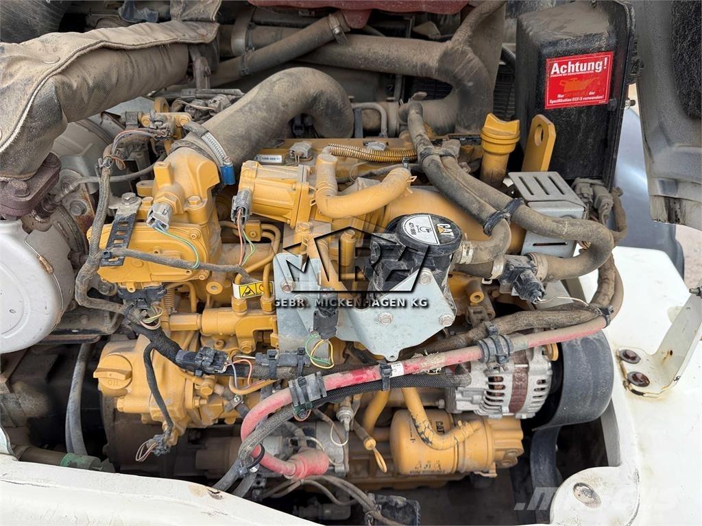 CAT 908M 轮式装载机