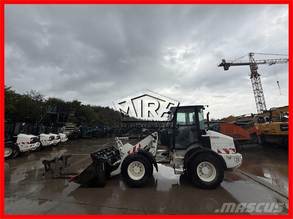 CAT 908M 轮式装载机