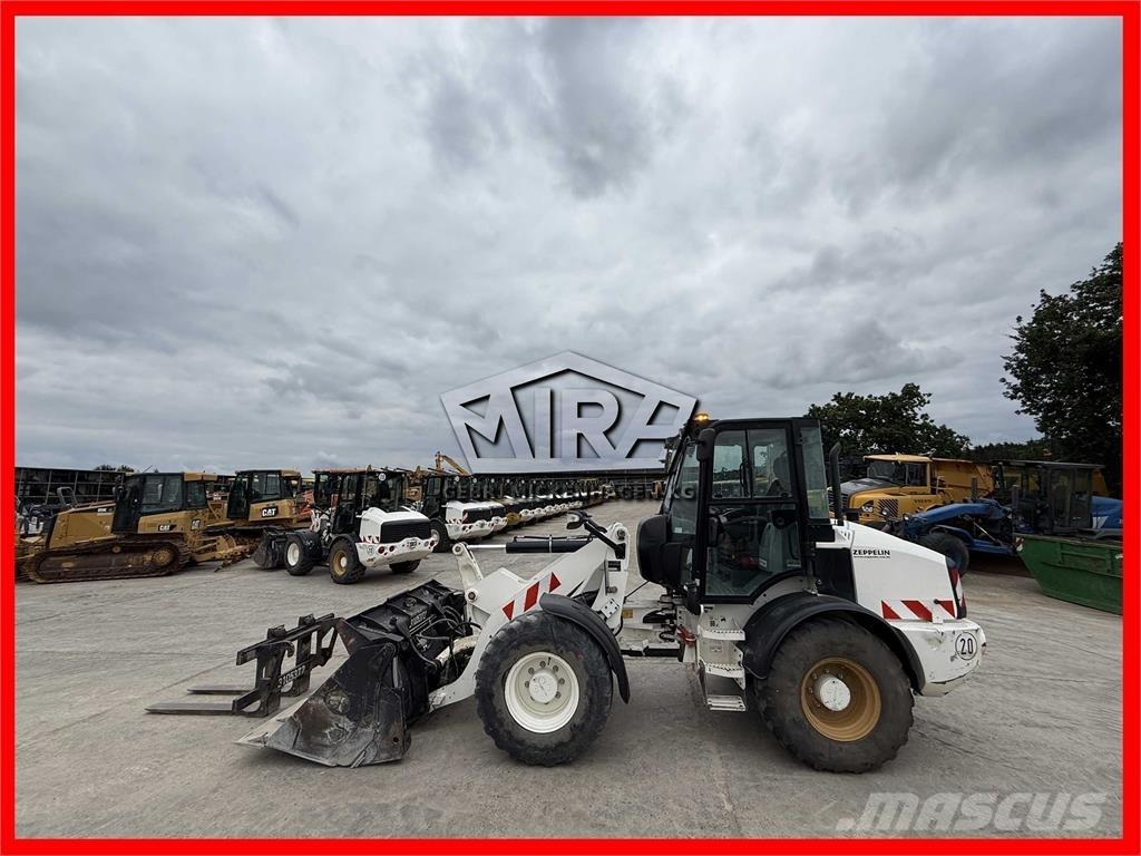 CAT 908M 轮式装载机