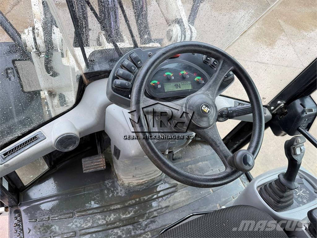 CAT 908M 轮式装载机
