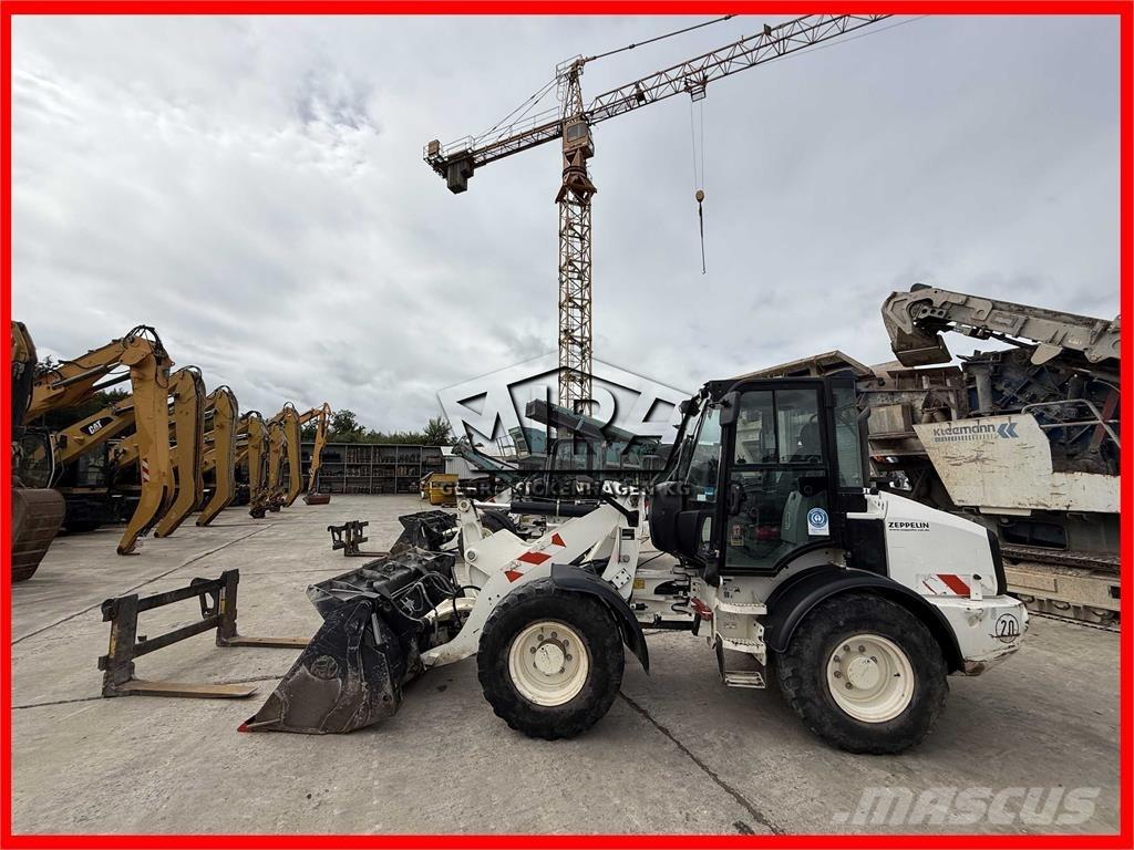 CAT 908M 轮式装载机