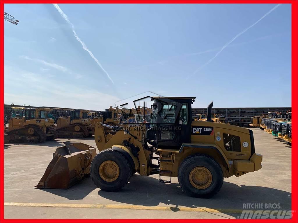 CAT 938M 轮式装载机