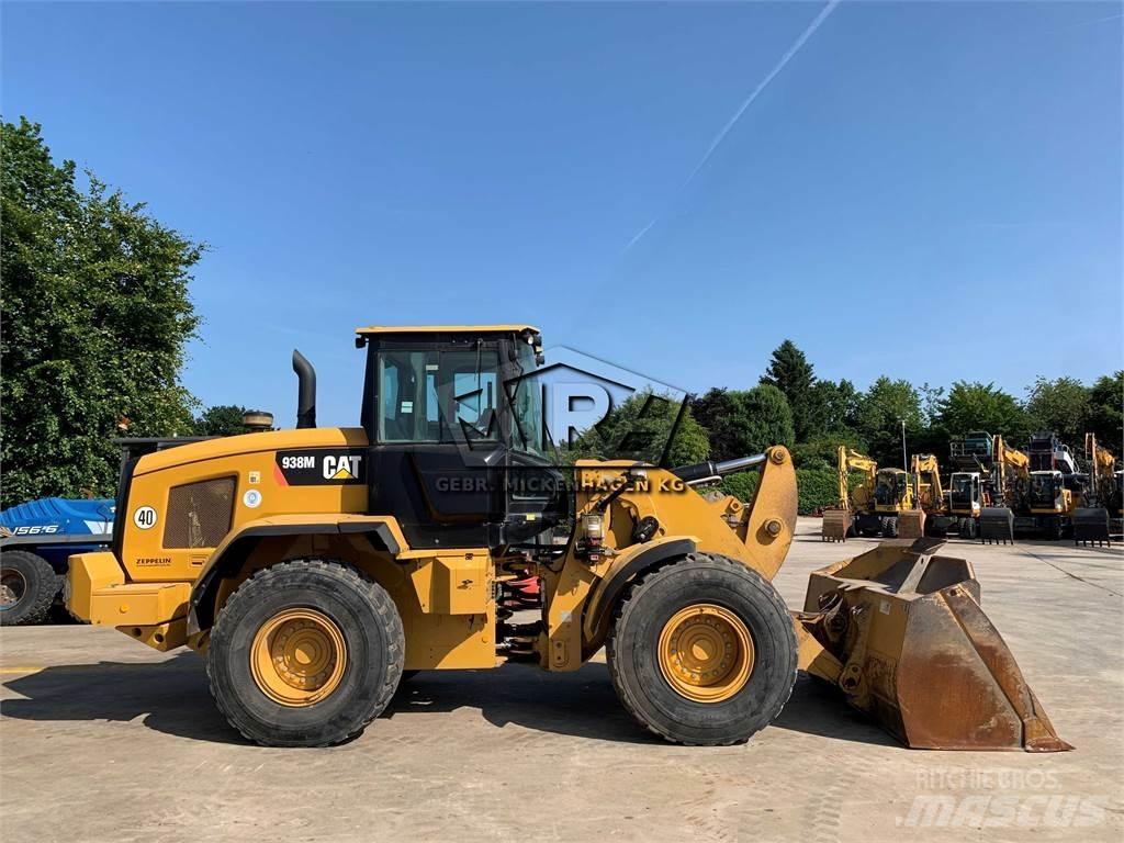 CAT 938M 轮式装载机