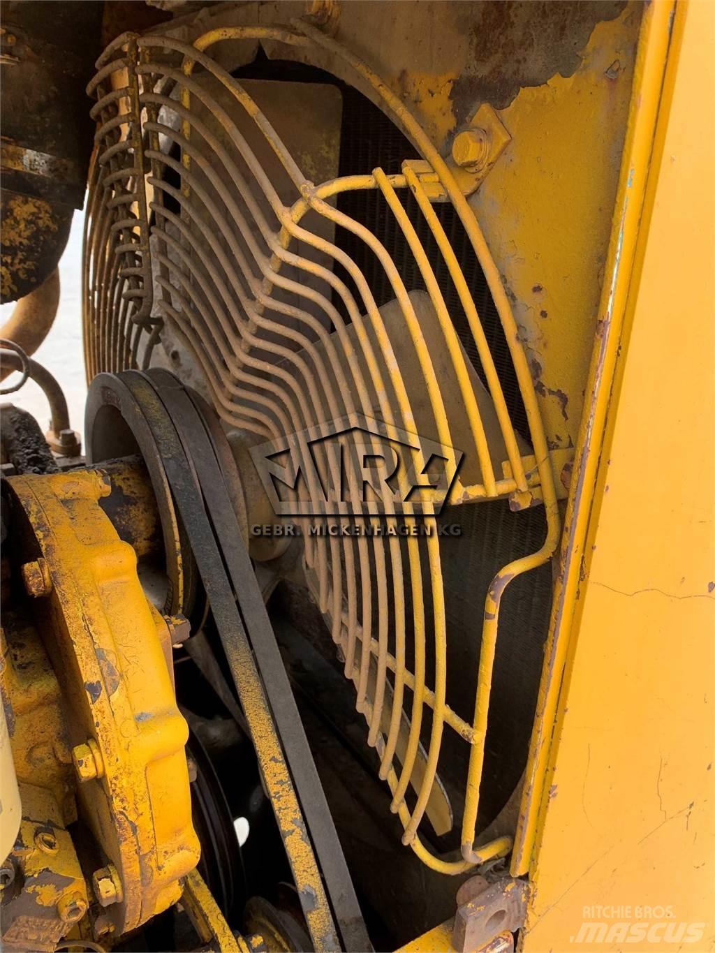CAT 941 履带式装载机