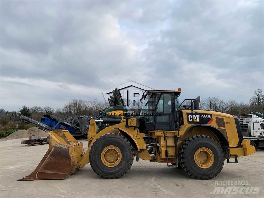 CAT 966M 轮式装载机