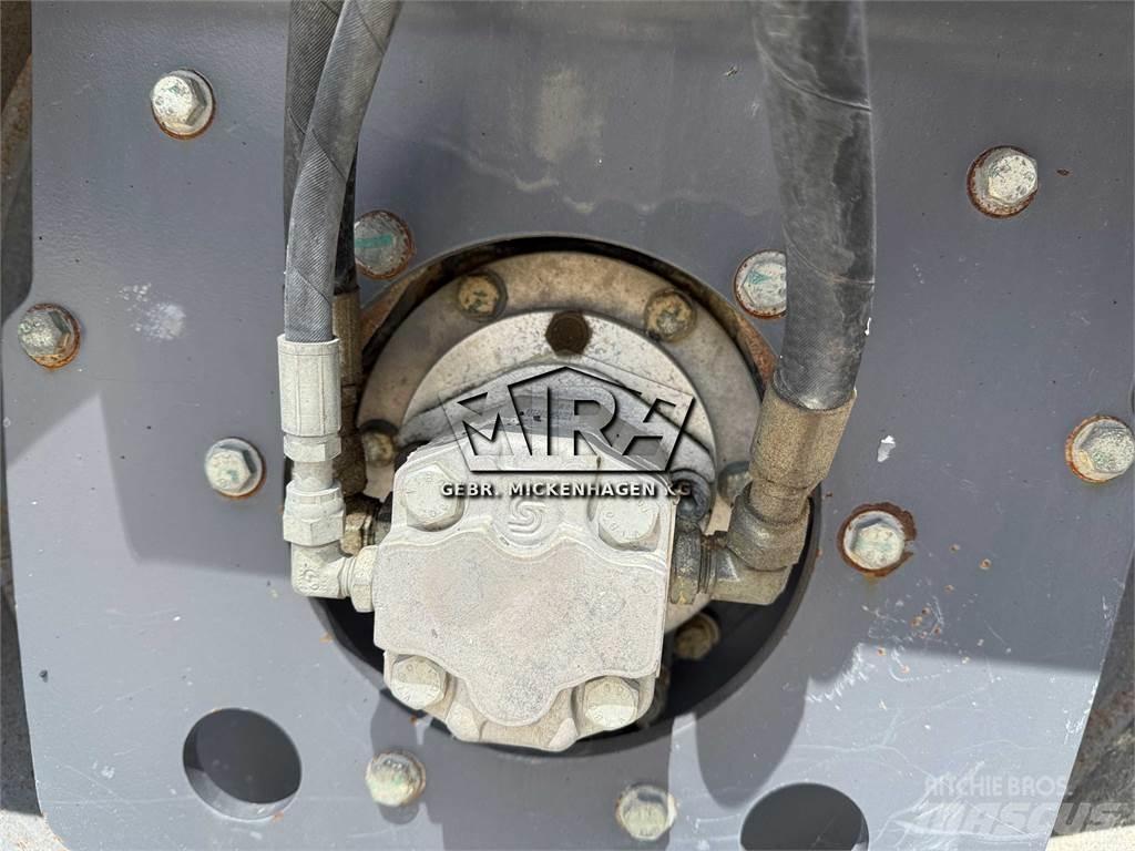 Dynapac CC1200 双轮压路机