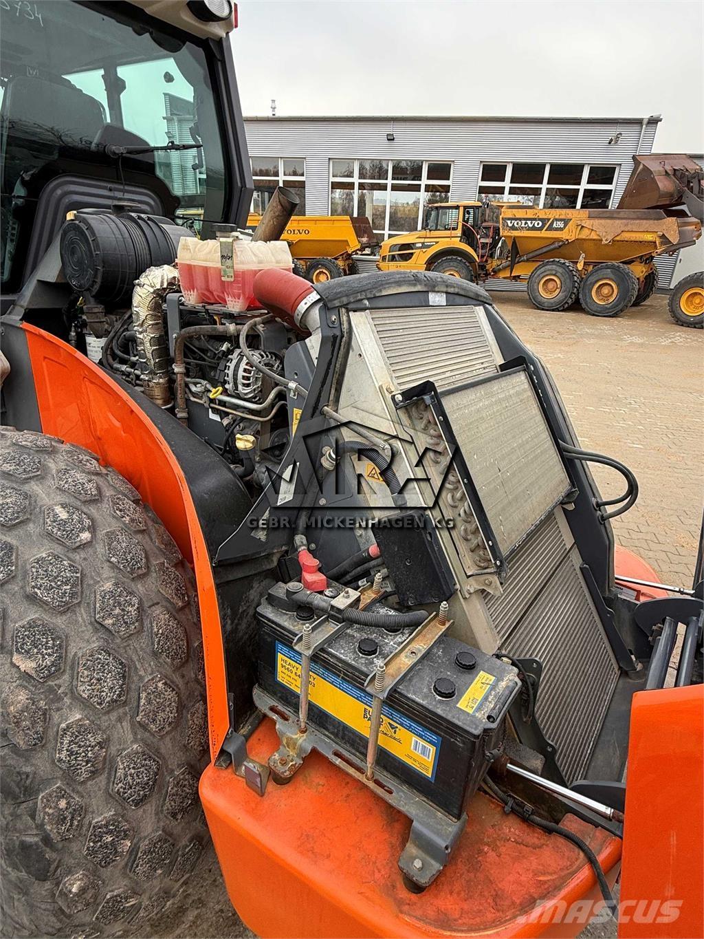 Hamm H 13i 单轮压路机