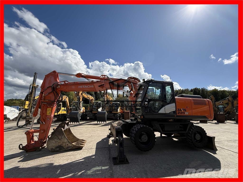 Hitachi ZX220W-6 轮式挖掘机