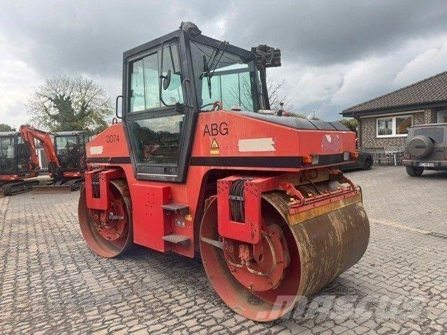 ABG DD74 双轮压路机