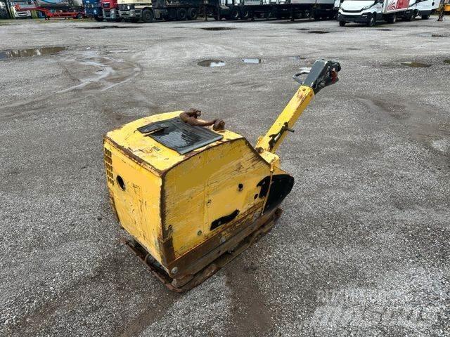 Bomag BPR 65/70 D 平板夯