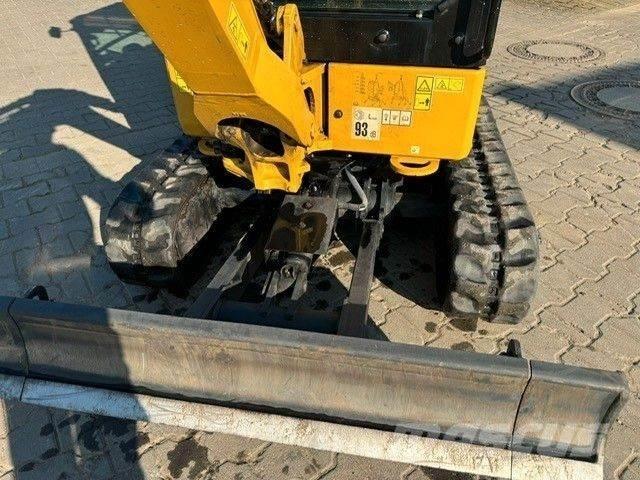 CAT 301.6 小型挖掘机