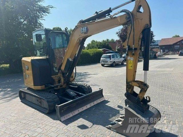 CAT 304 小型挖掘机